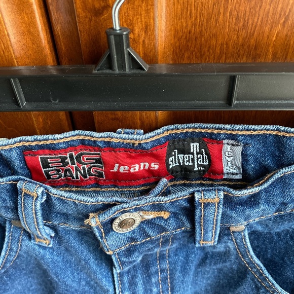 Vintage Levi’s SilverTab skirt - Picture 3 of 4